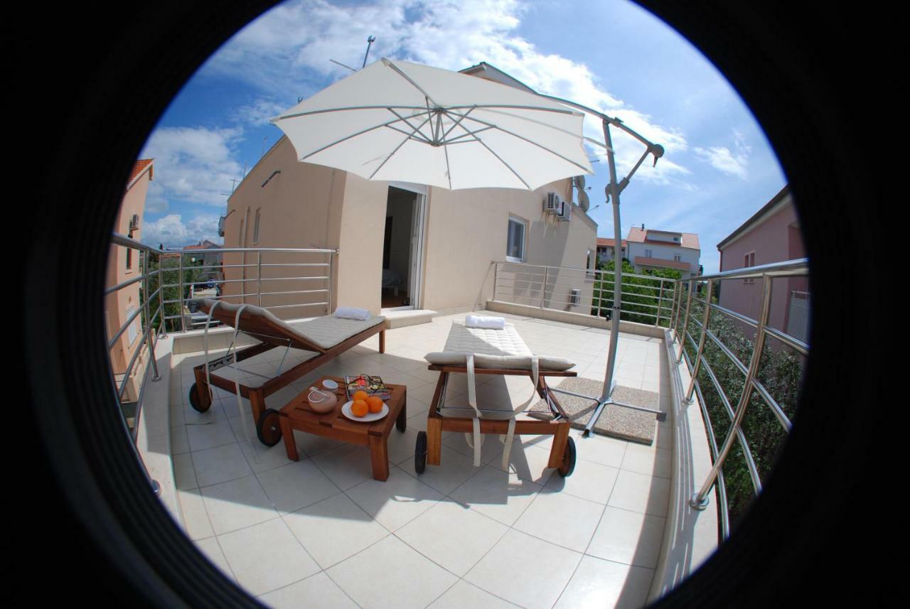 Apartments Babic Sukošan Extérieur photo