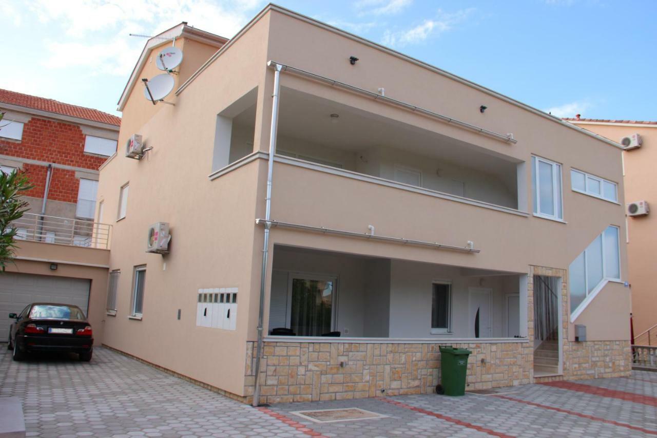 Apartments Babic Sukošan Extérieur photo